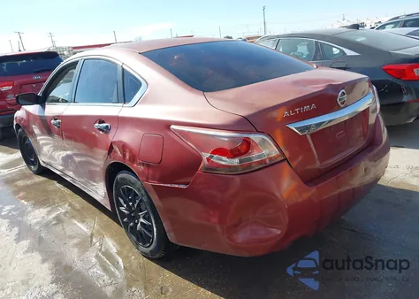 2013 Nissan Altima 2.5 S z USA, uszkodzony, nr VIN 1N4AL3APXDC205005